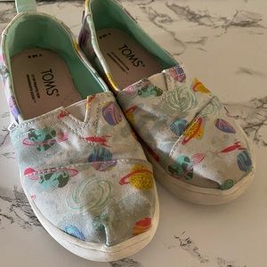 Toms Alpargata slip on galaxy theme youth girls